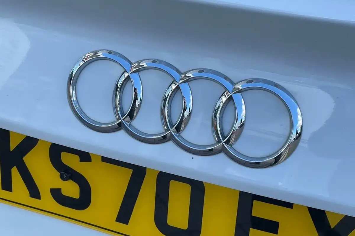 2020-audi-s3-20-tfsi-310ps-saloon-4d-big-47