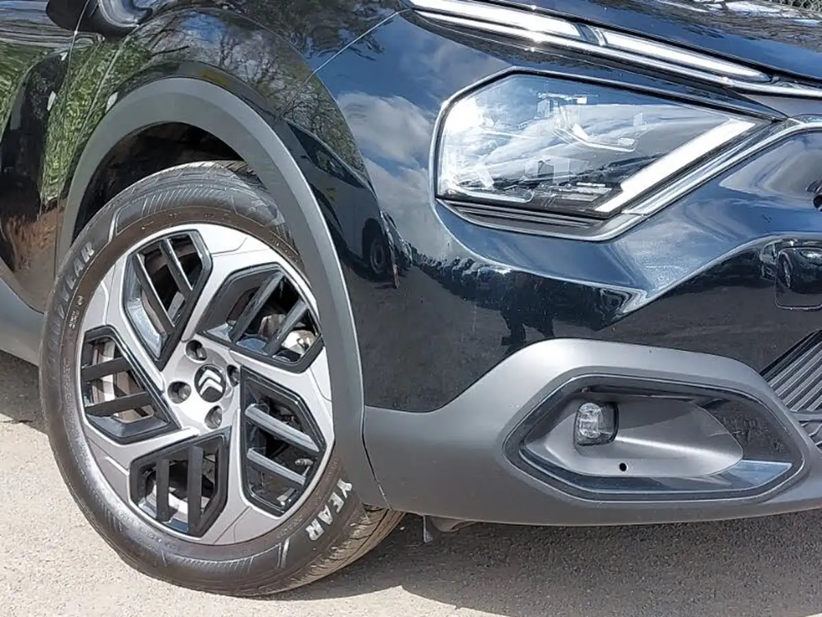 2023-citroen-c4-12-puretech-sense-big-8