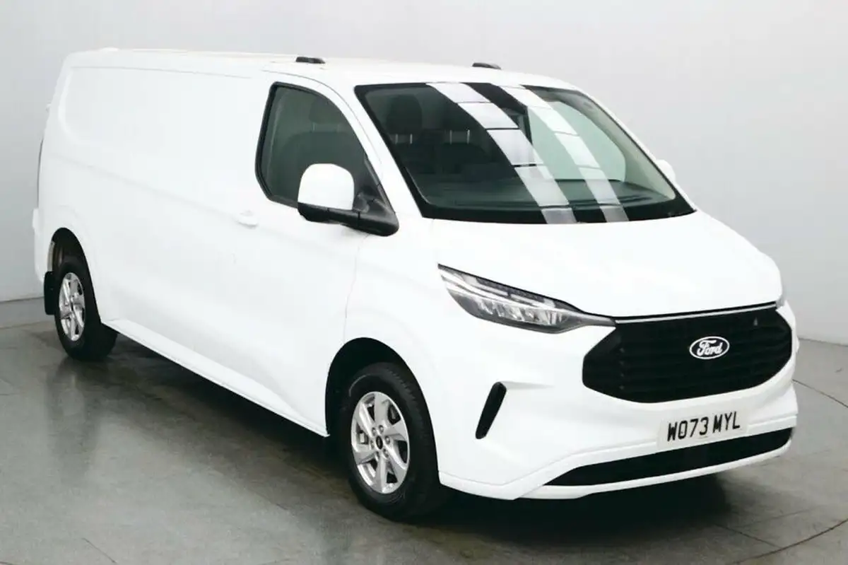 2024-ford-transit-custom-20tdci-300-l2h1-limited-150pseu6e-panel-van-1996cc-big-6