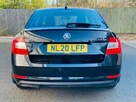 2020-skoda-octavia-15-tsi-se-drive-hatchback-dsg-small-7