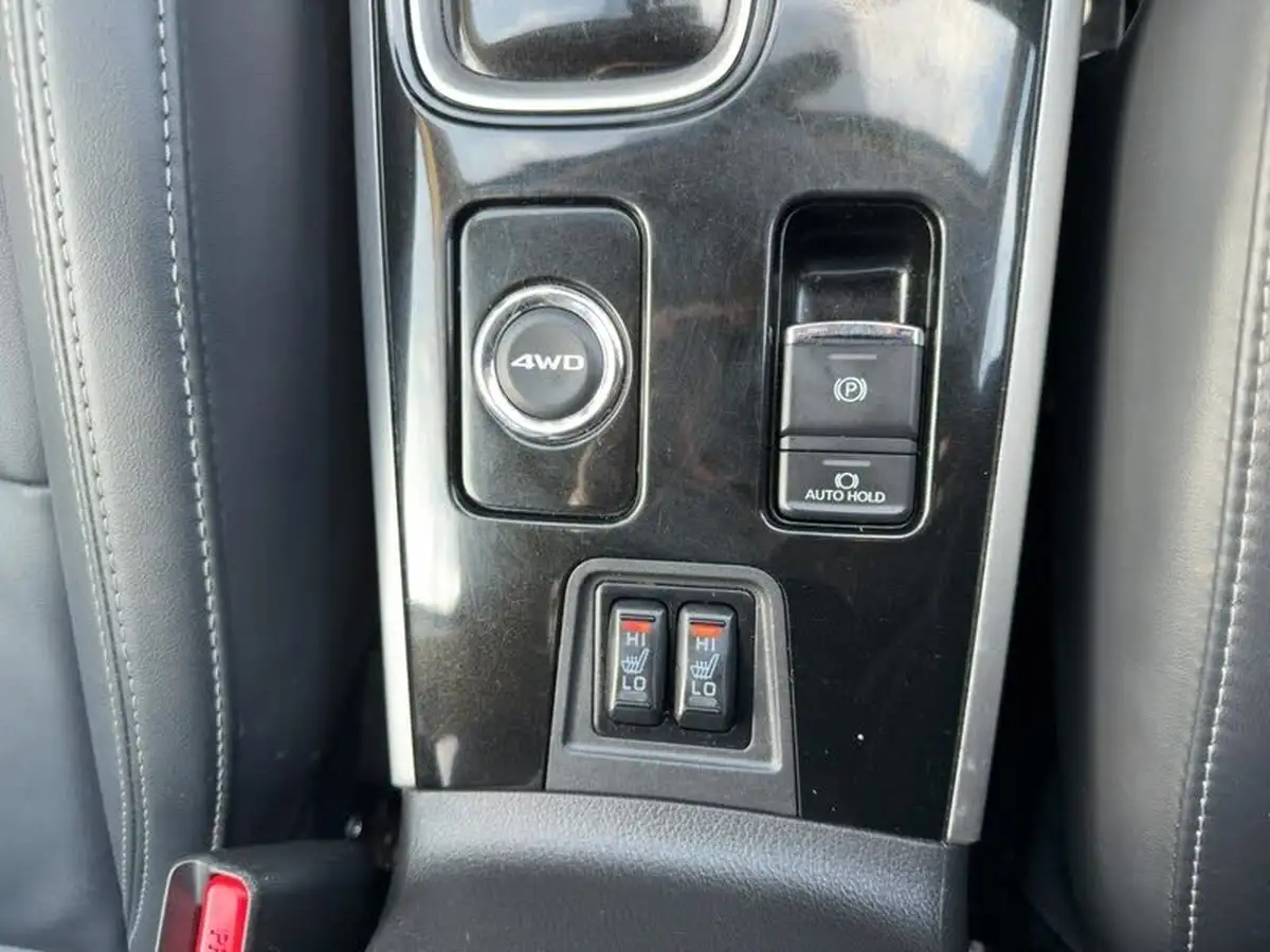 2019-mitsubishi-outlander-20-4-big-4