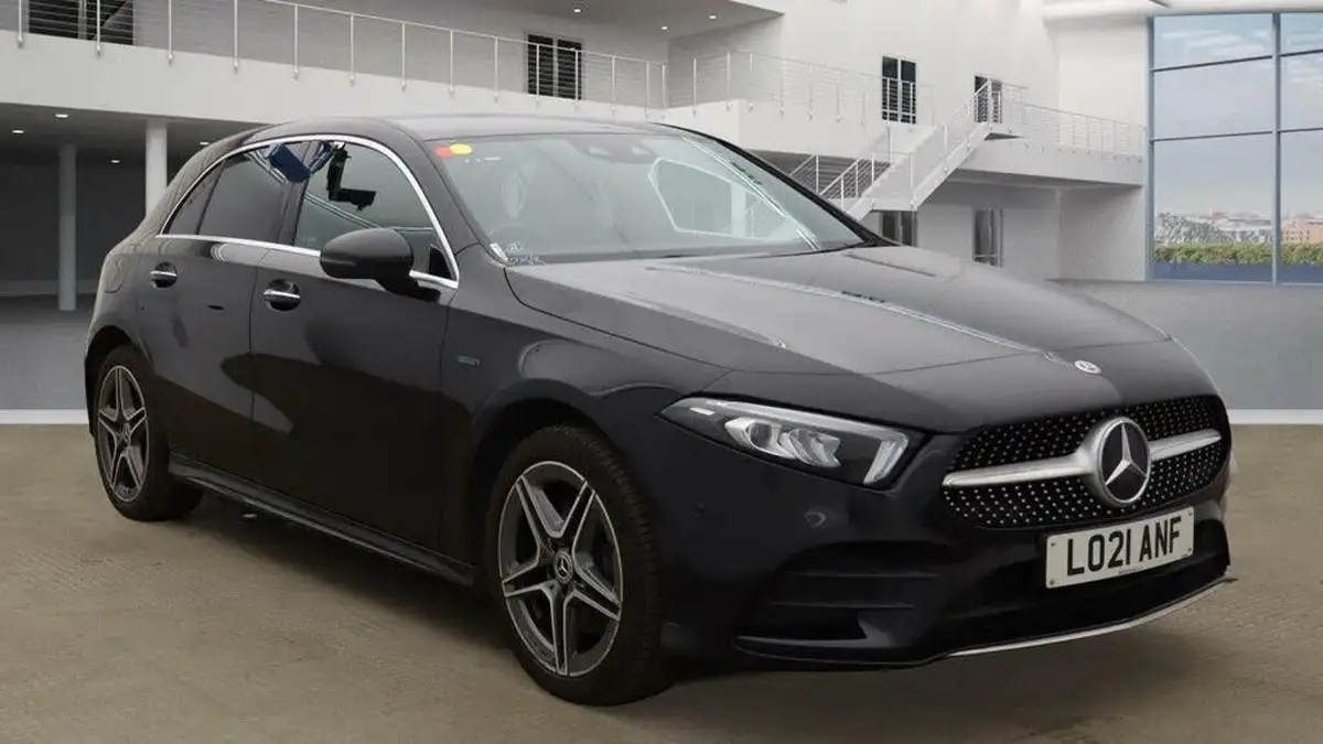 2021-mercedes-benz-a-class-13-a250e-amg-line-premium-hatchback-5d-big-0