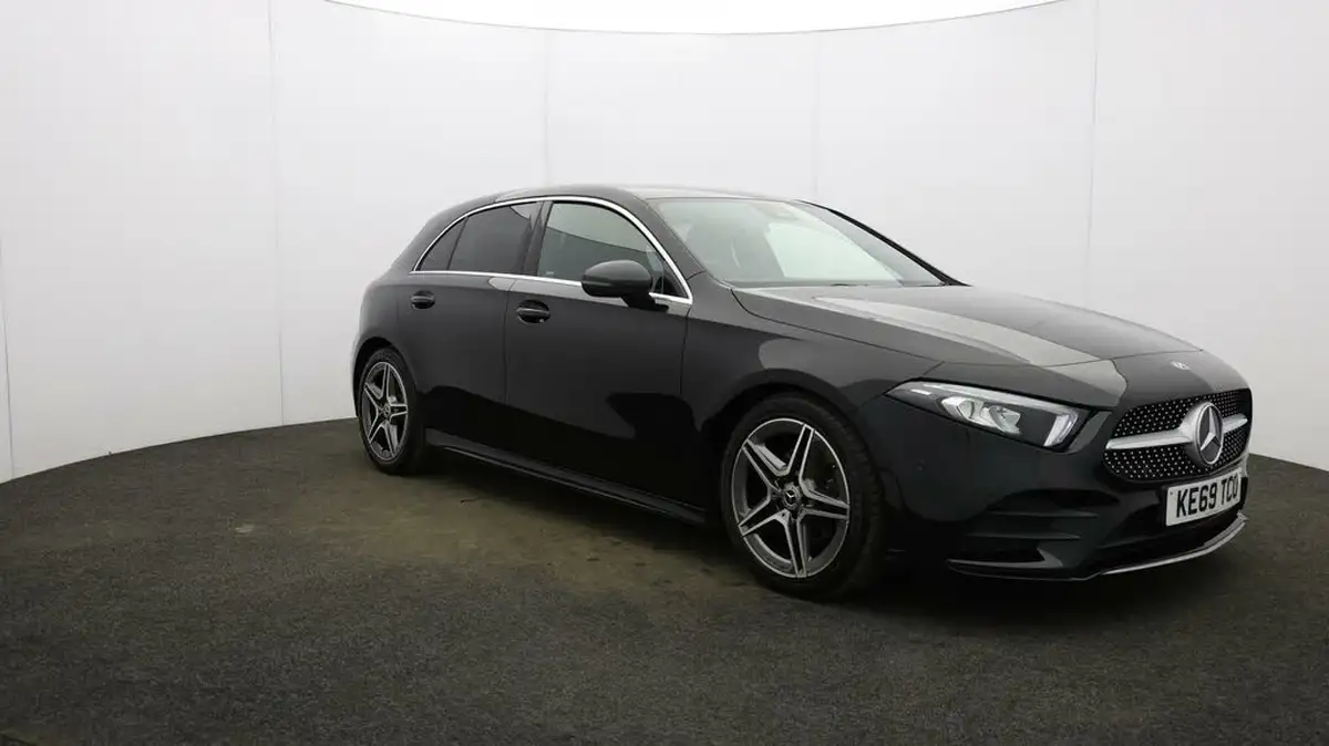 2020-mercedes-benz-a-class-13-a180-amg-line-executive-hatchback-5d-big-38