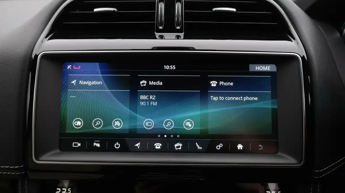2019-jaguar-f-pace-20-i4d-r-sport-180ps-ss-auto-big-11