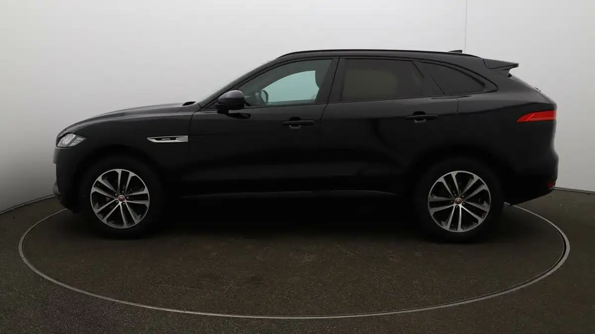 2019-jaguar-f-pace-20-i4d-r-sport-180ps-ss-auto-big-57