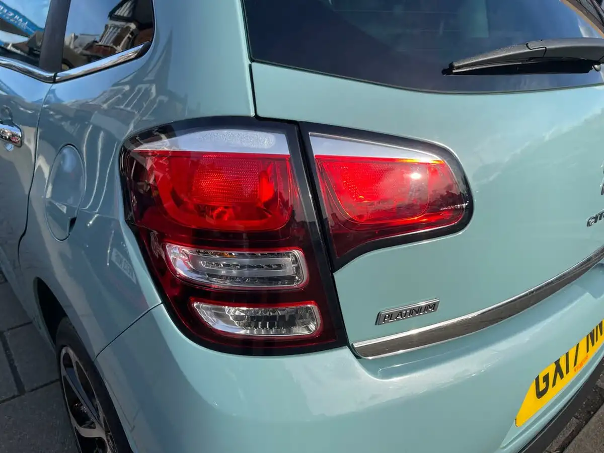 2017-citroen-c3-12-platinum-big-12