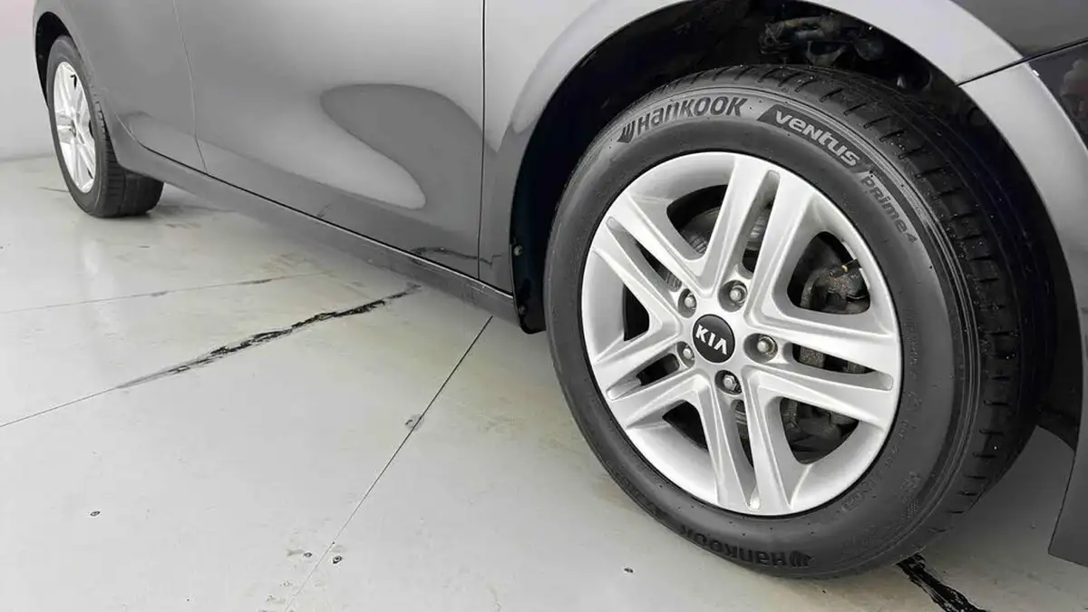 2020-kia-ceed-10-t-gdi-2-hatchback-big-4