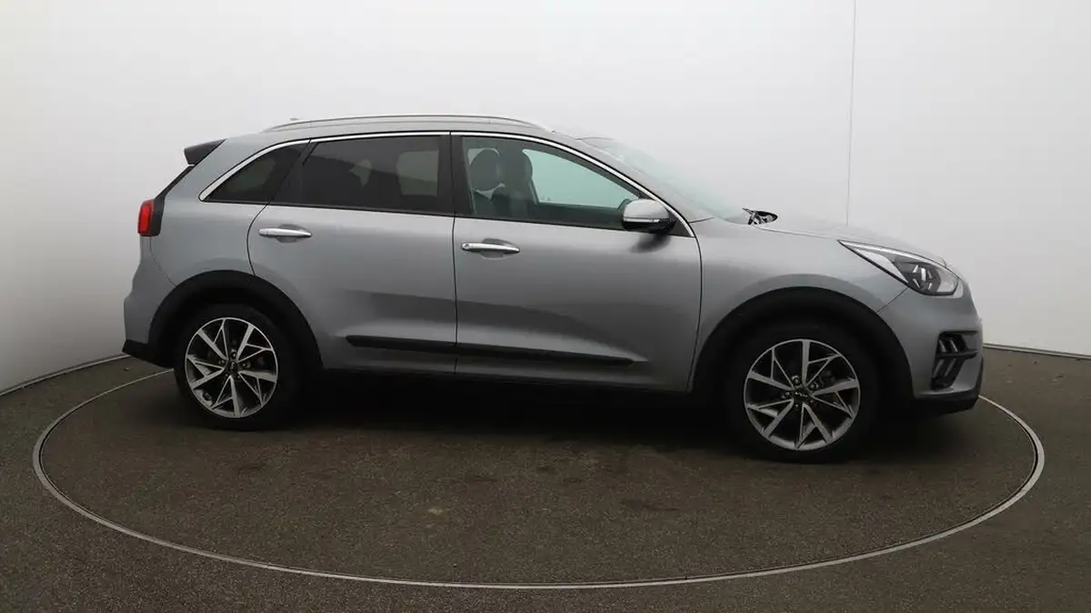 2022-kia-niro-16-gdi-3-156kwh-big-41