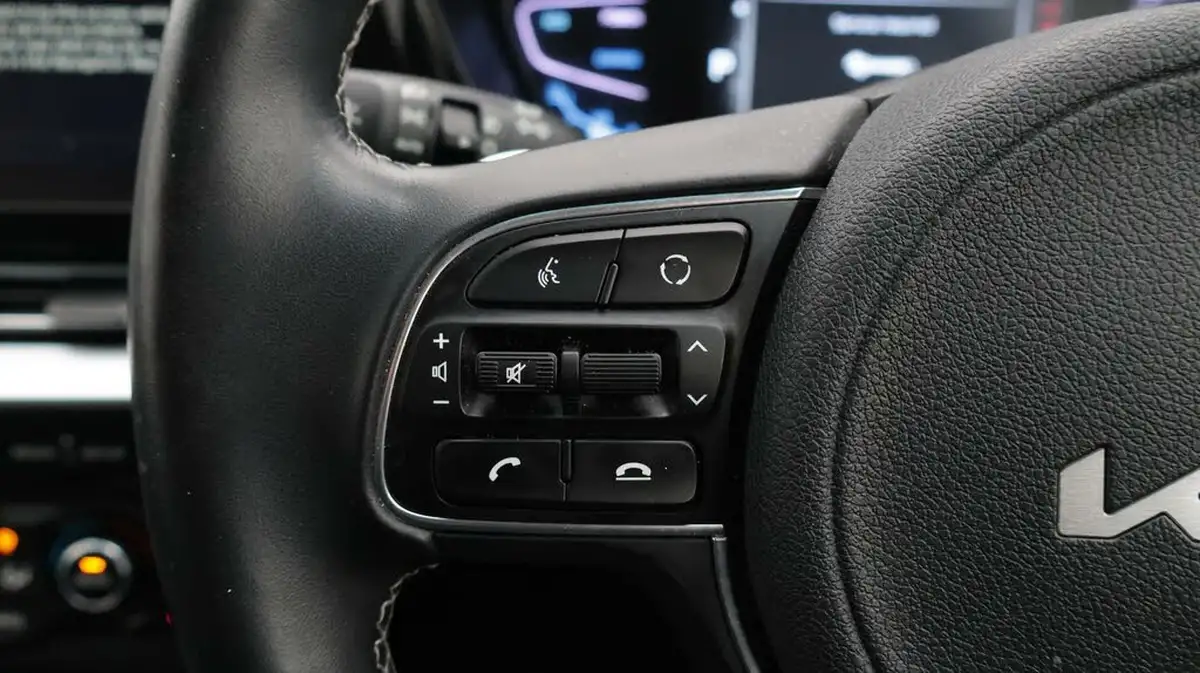 2022-kia-niro-16-gdi-3-156kwh-big-23