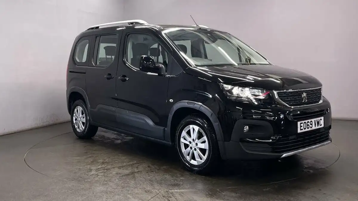 2019-peugeot-rifter-15-bluehdi-allure-100bhp-standard-big-1
