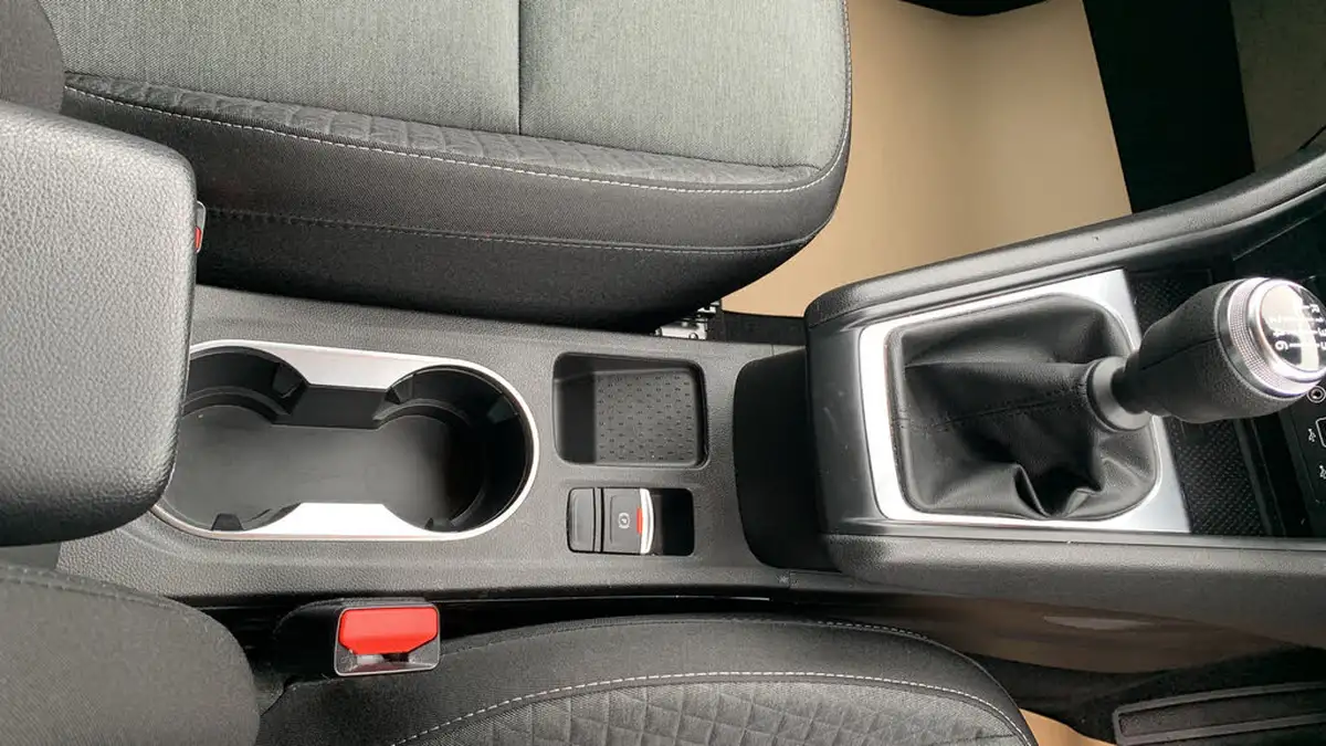 2022-renault-captur-10-tce-iconic-edition-big-20