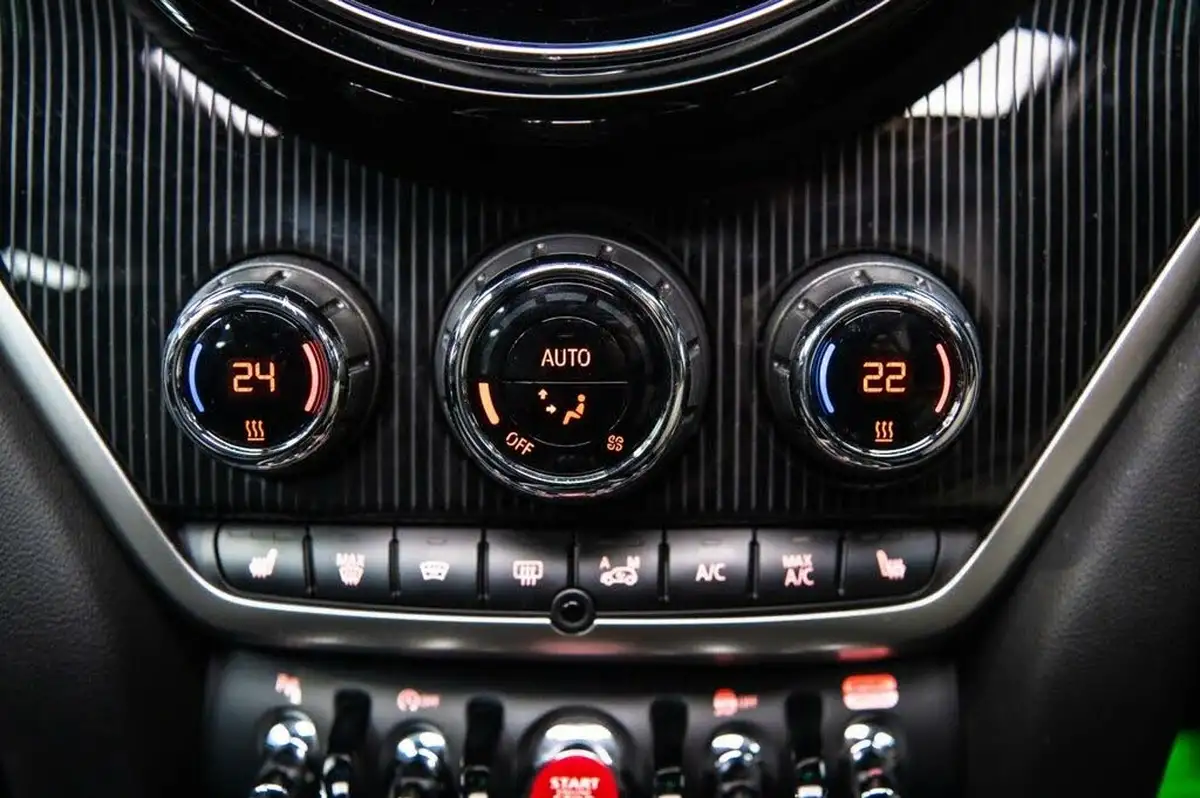 2022-mini-countryman-20-john-cooper-works-premium-big-45
