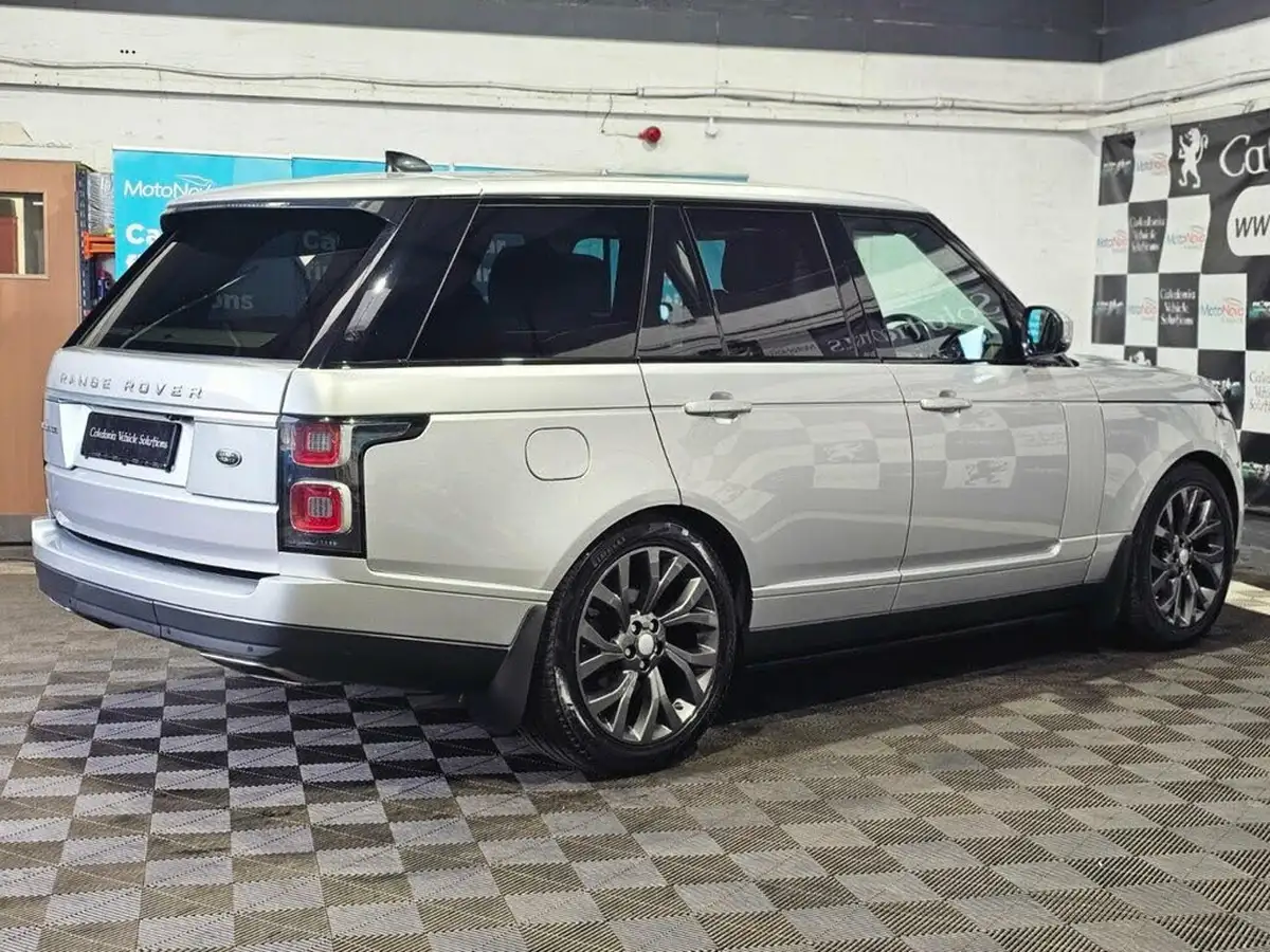 2019-land-rover-range-rover-30-sd-v6-vogue-big-75