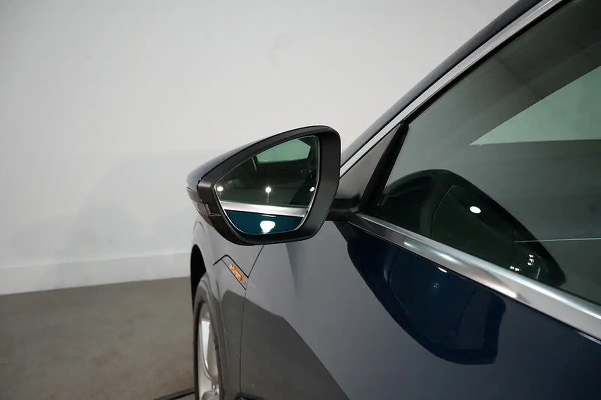 2020-audi-e-tron-50e-technik-big-15