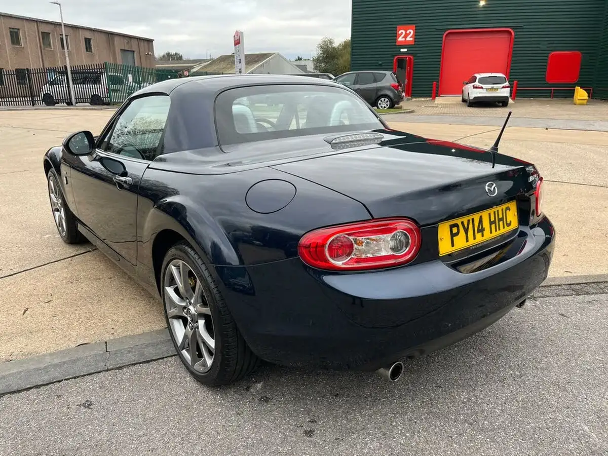 2014-mazda-mx-5-20-roadster-sport-venture-big-16