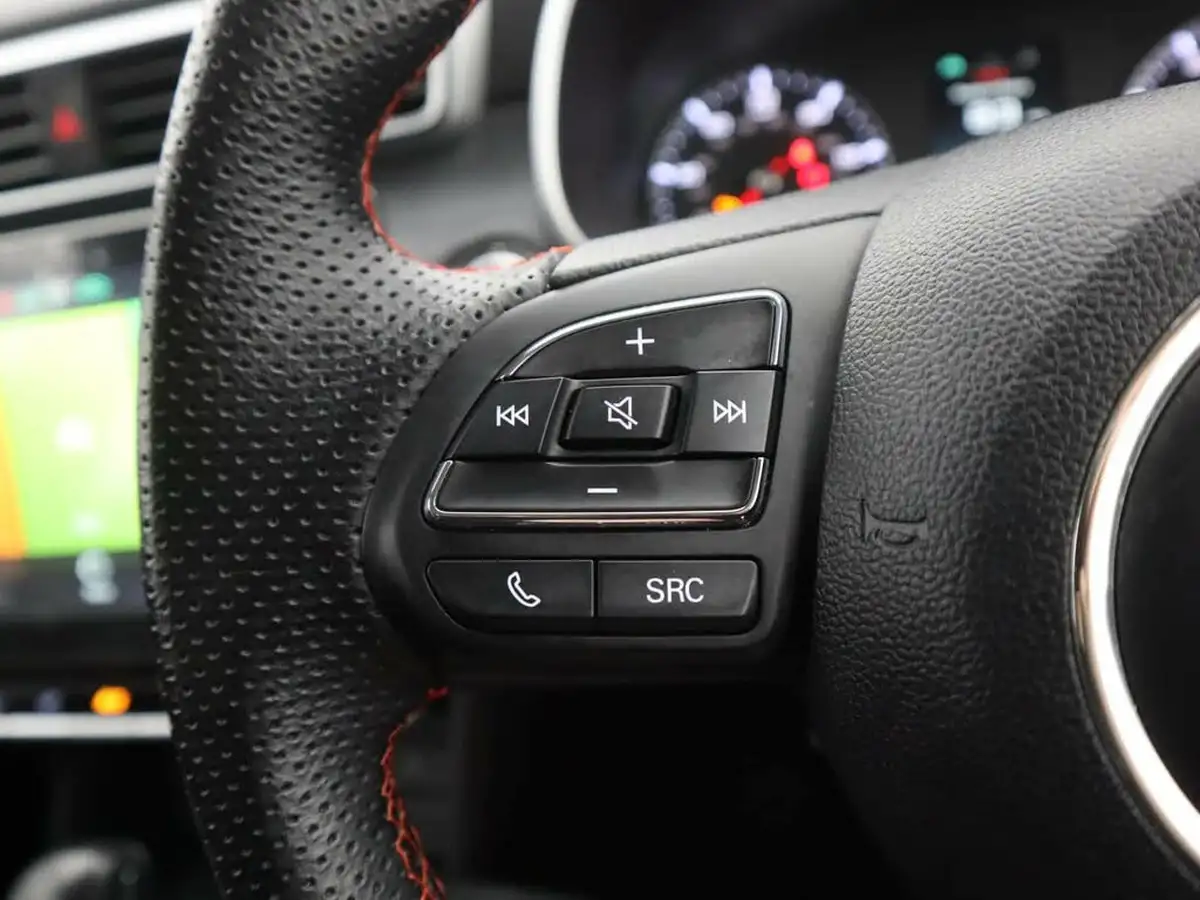 2022-mg-zs-suv-10t-gdi-excite-big-21
