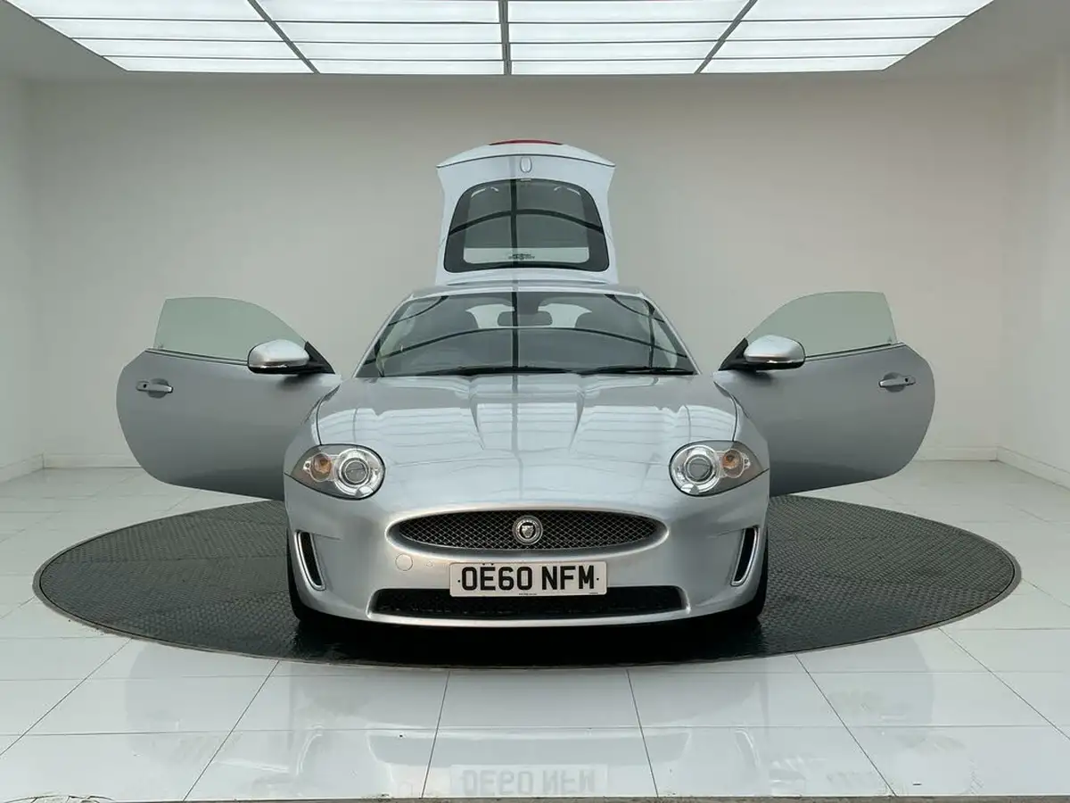 2011-jaguar-xk-50-portfolio-coupe-auto-big-15