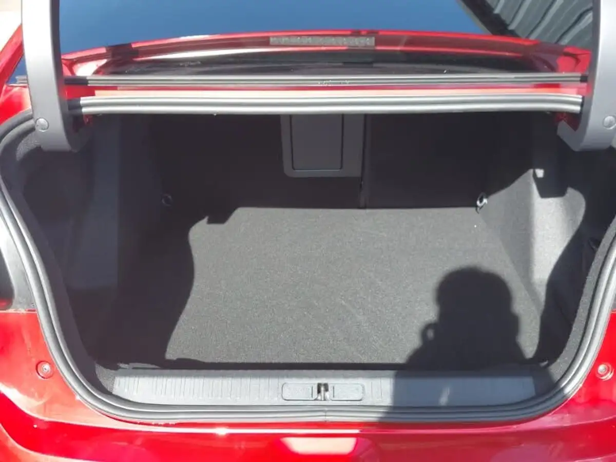 2024-citroen-c4-x-12-puretech-max-130ps-ss-eat8-big-7