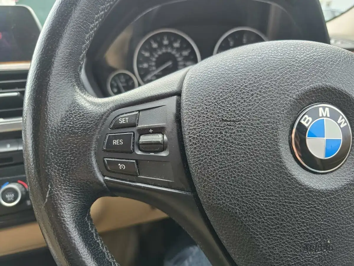 2014-bmw-3-series-20td-320d-efficientdynamics-saloon-4d-big-39