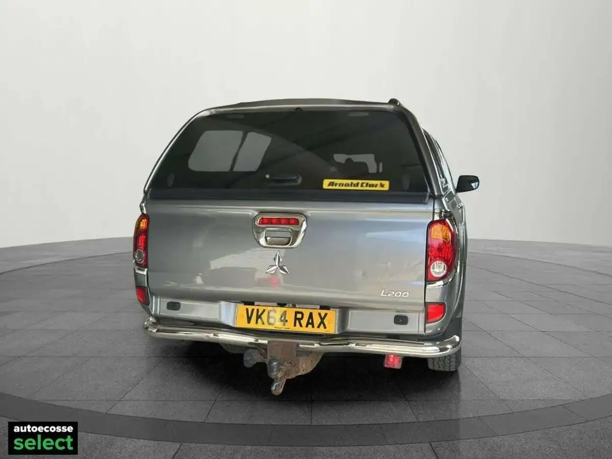 2014-mitsubishi-l200-25td-barbarian-auto-big-20