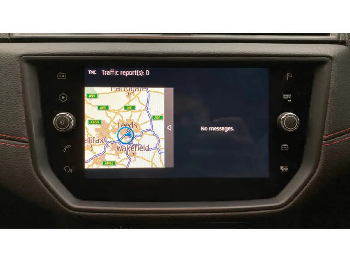 2019-seat-ibiza-10-mpi-fr-big-23