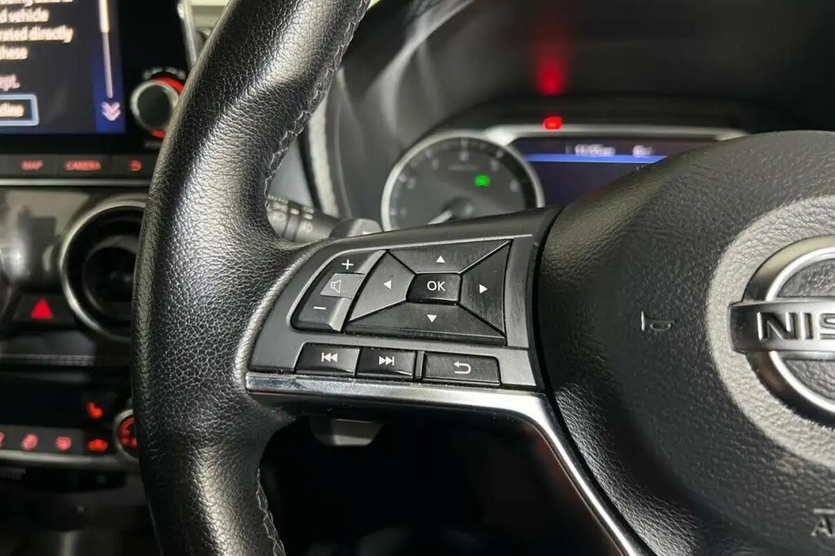 2022-nissan-juke-10-dig-t-tekna-dct-big-21
