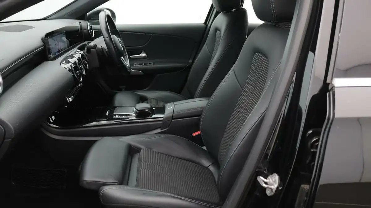 2020-mercedes-benz-a-class-13-a200-sport-executive-hatchback-5d-7g-dct-big-14