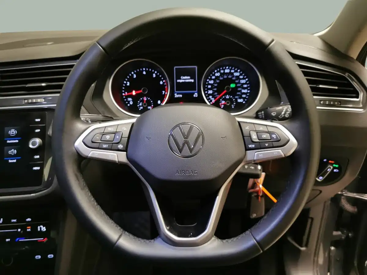 2022-volkswagen-tiguan-15-tsi-life-150ps-dsg-big-13