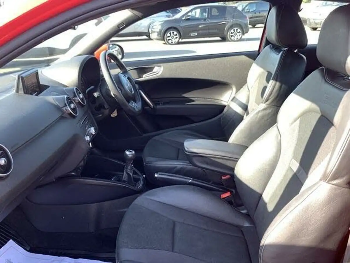 2018-audi-a1-16tdi-s-line-nav-hatchback-3d-big-39