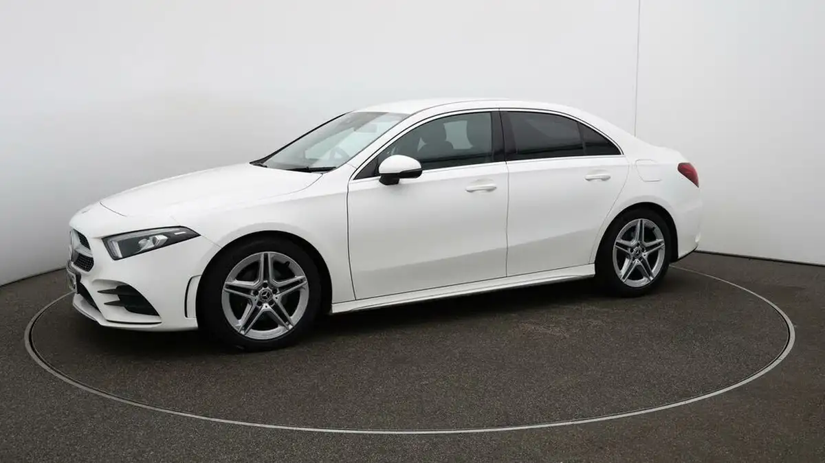 2020-mercedes-benz-a-class-13-a200-amg-line-saloon-4d-big-58