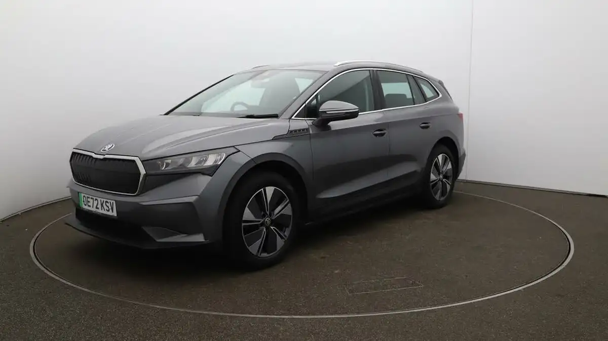 2022-skoda-enyaq-e-60-big-61
