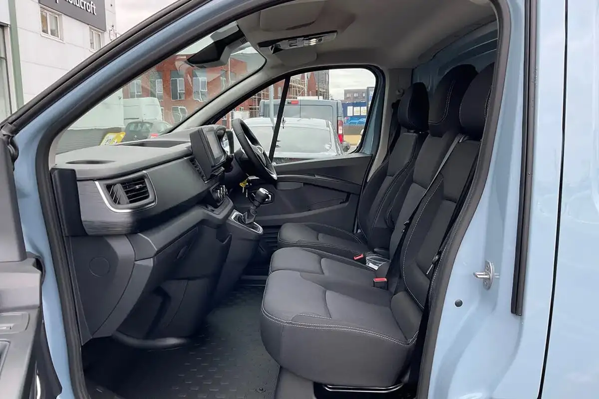 2023-renault-trafic-20dci-sl30-150-extra-eu6d-big-8
