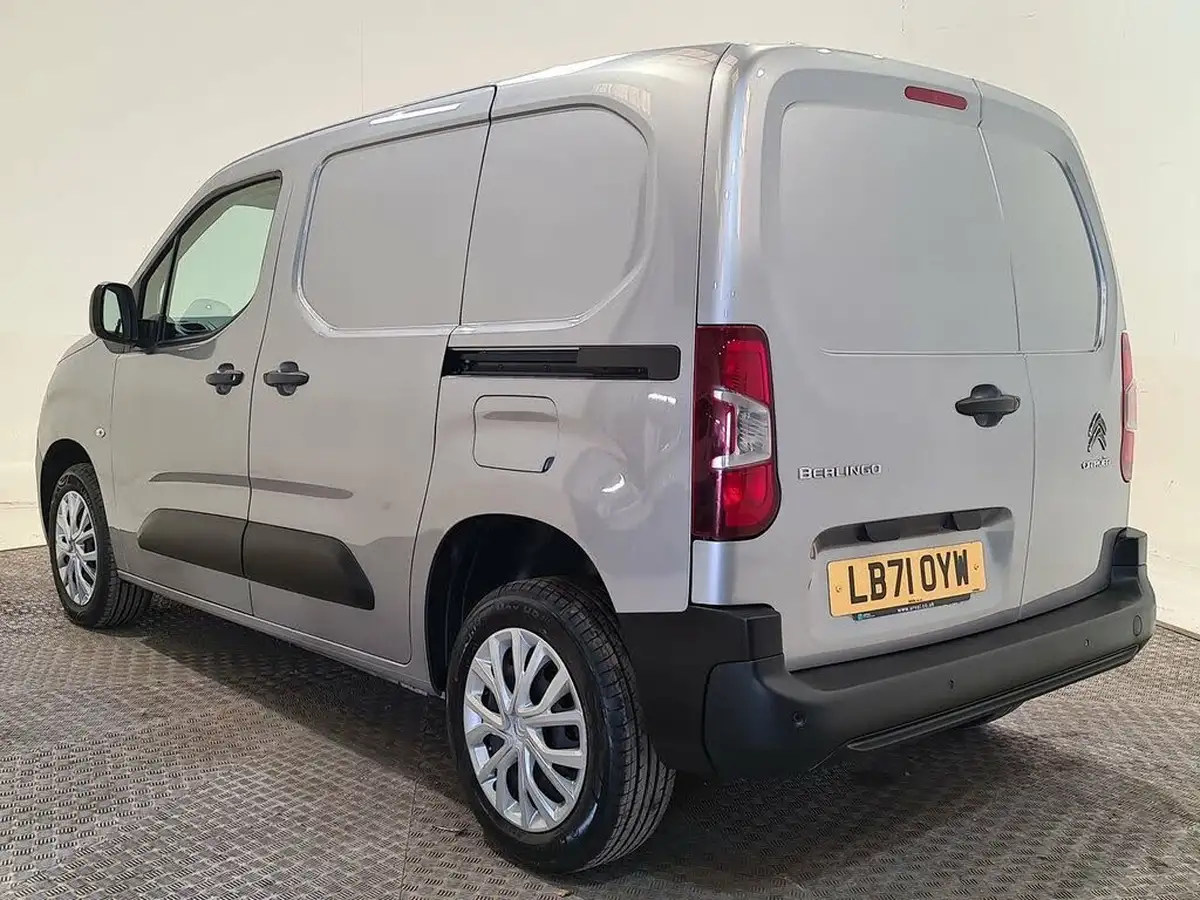 2021-citroen-berlingo-15bluehdi-1000-enterprise-pro-100pseu6d-big-2