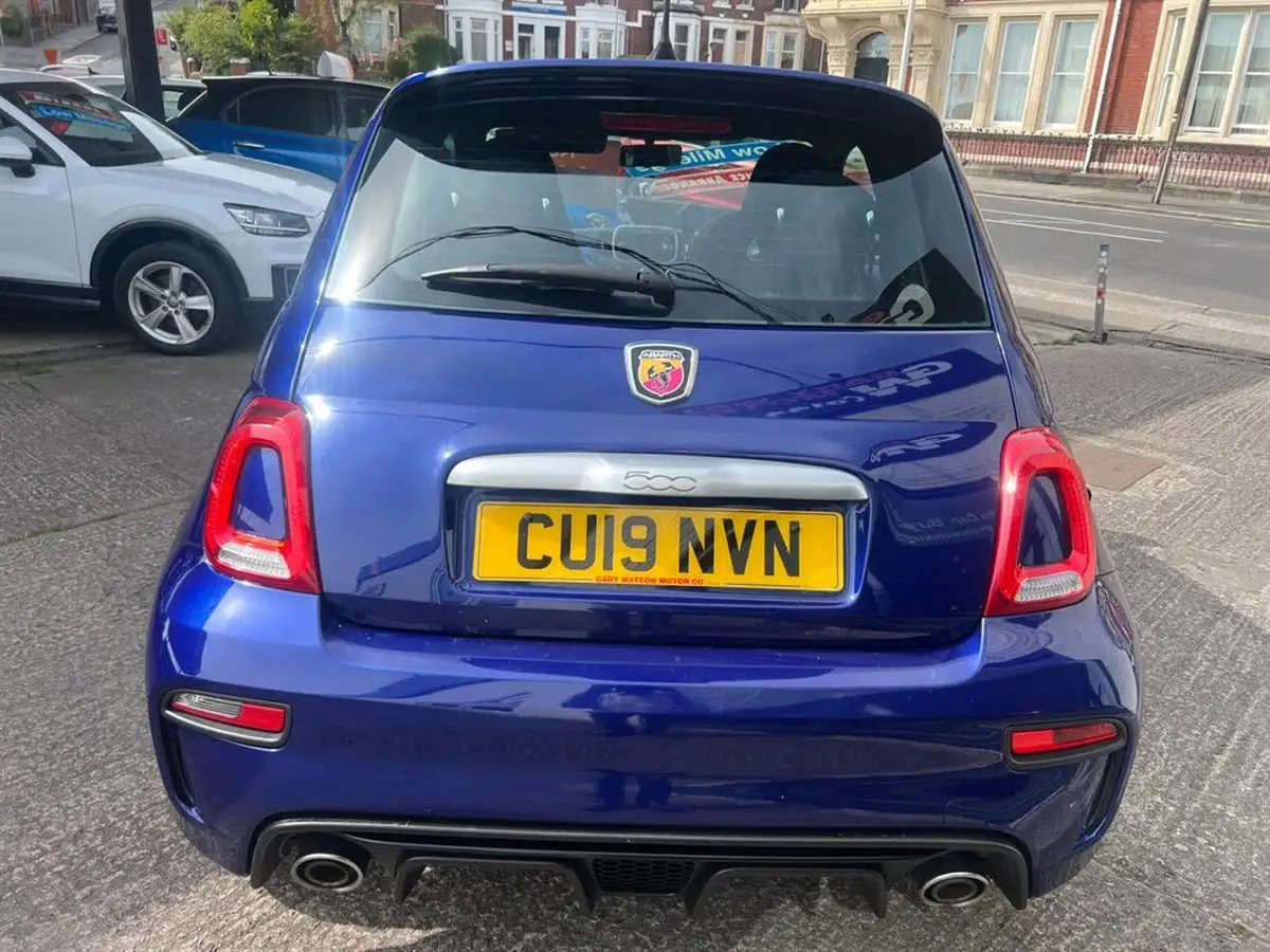 2019-abarth-595-14-tjet-big-3