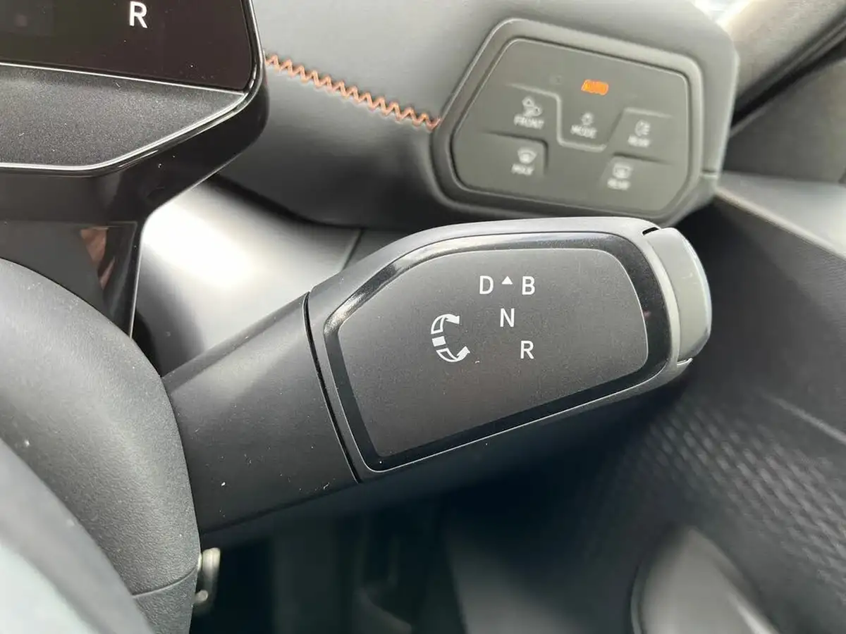 2024-cupra-born-e-v3-edition-big-29