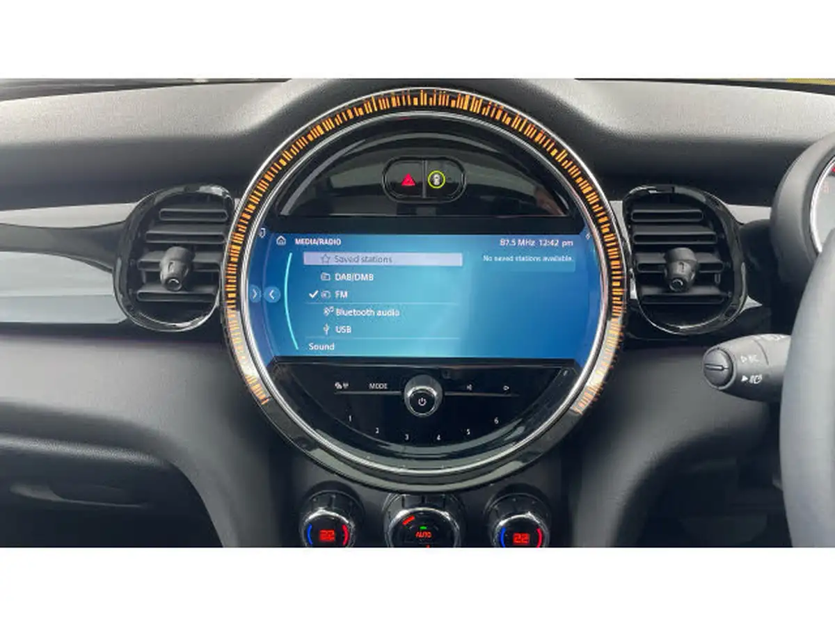 2022-mini-cooper-15-cooper-classic-premium-plus-hatchback-3d-auto-big-58