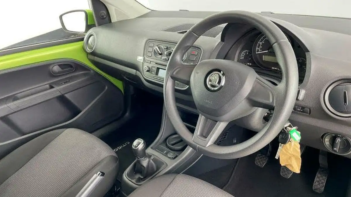 2016-skoda-citigo-10-mpi-black-edition-5d-big-5