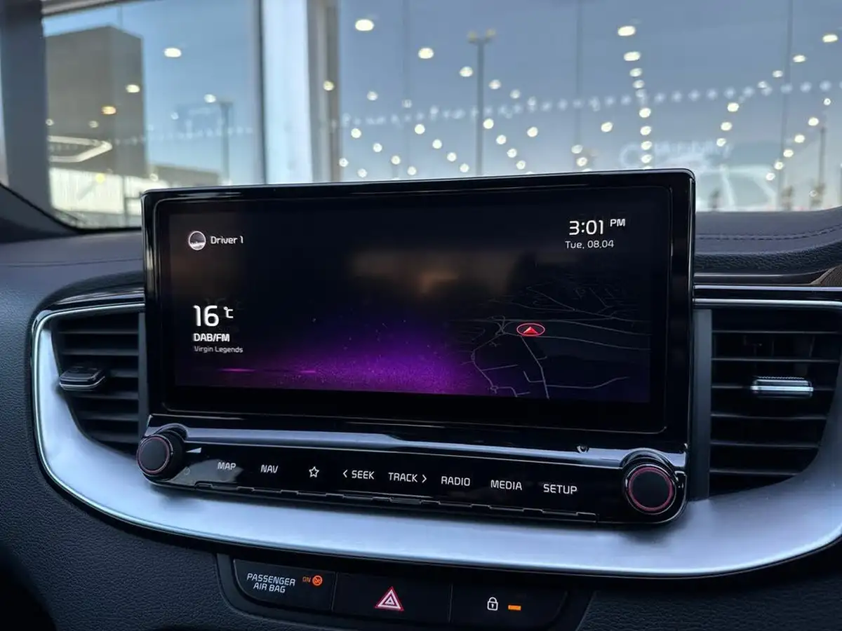 2022-kia-ceed-15-t-gdi-gt-line-big-21