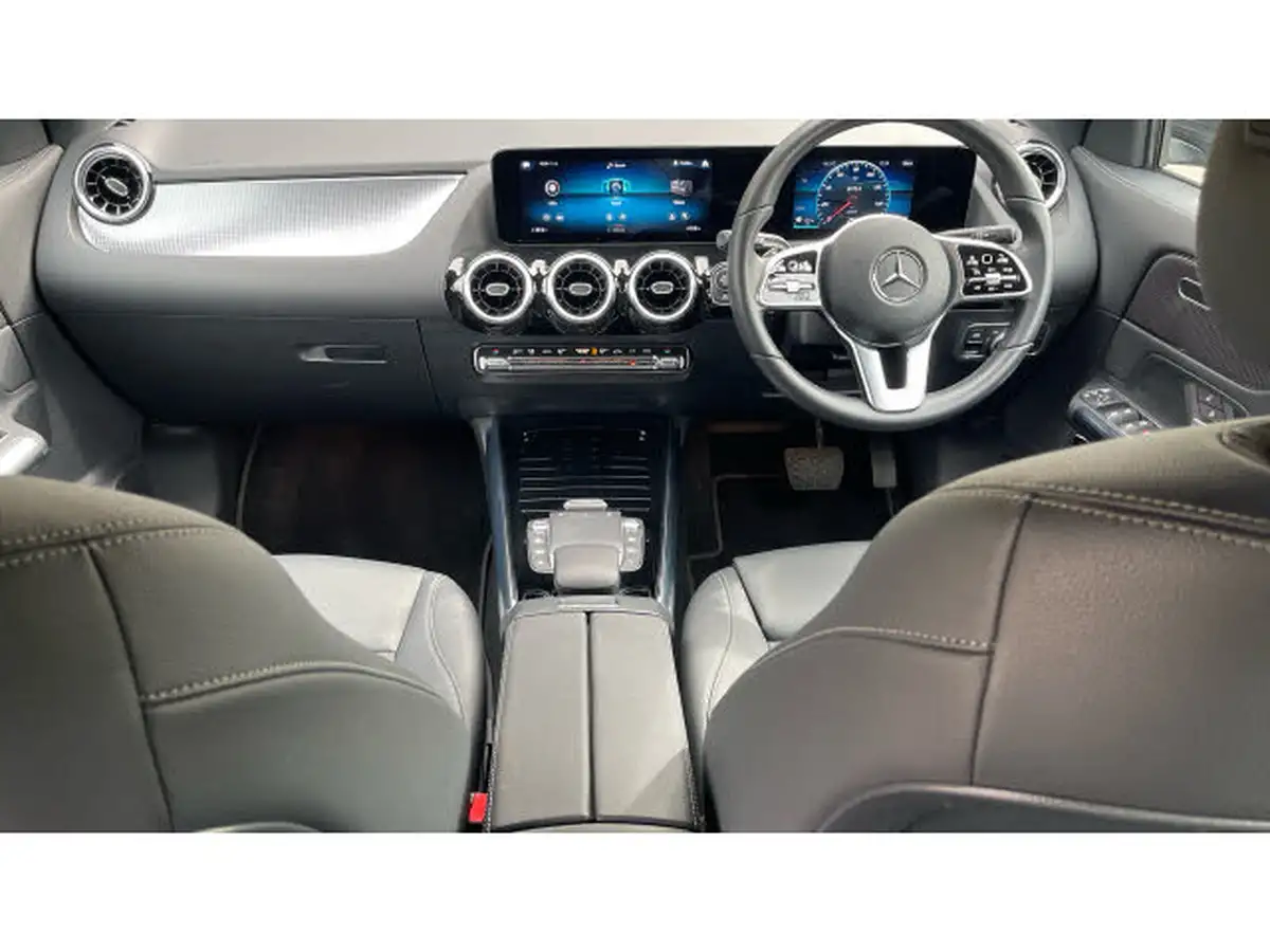 2023-mercedes-benz-gla-class-13-gla-200-sport-executive-station-wagon-big-9