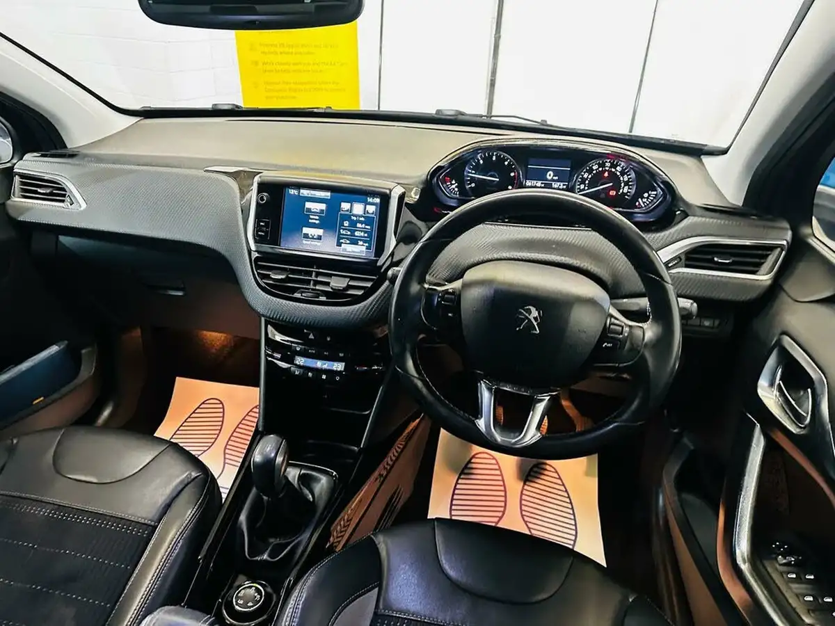 2015-peugeot-2008-crossover-16e-hdi-allure-92bhp-big-29