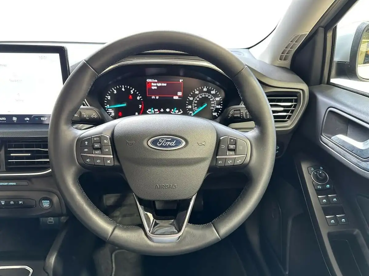 2024-ford-focus-10t-active-155ps-hatchback-powershift-big-16
