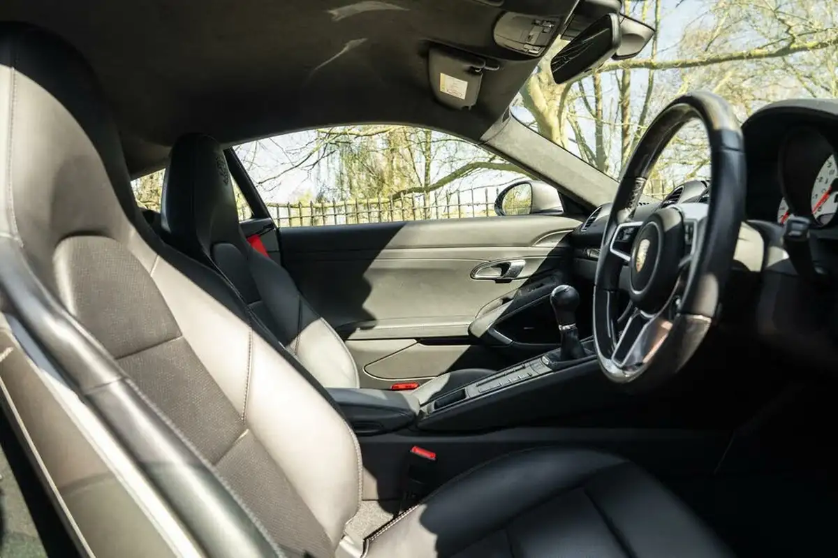 2023-porsche-cayman-718-40-cayman-gts-40-big-28