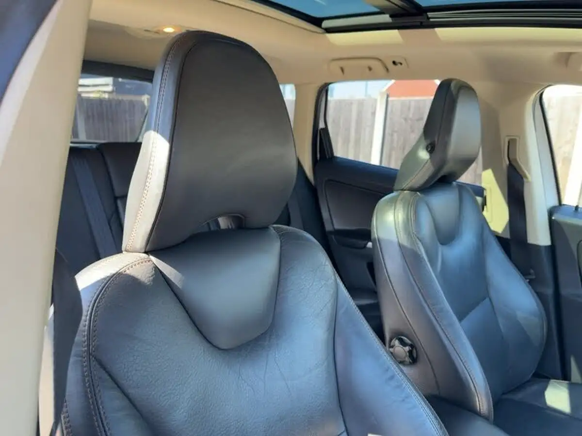 2009-volvo-xc60-30-t6-se-lux-big-13