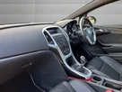 2015-vauxhall-astra-20-vxr-small-12