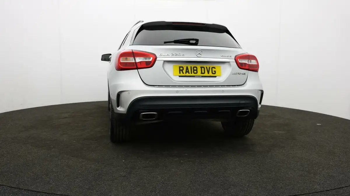 2018-mercedes-benz-gla-class-21d-gla-220d-amg-line-177ps-executivess-big-74