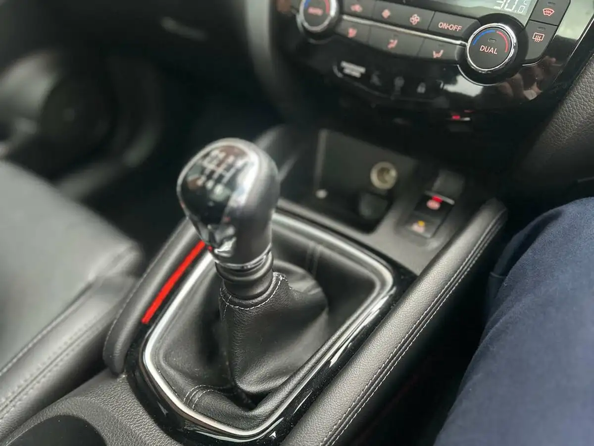 2019-nissan-qashqai-13-dig-t-tekna-140ps-big-13