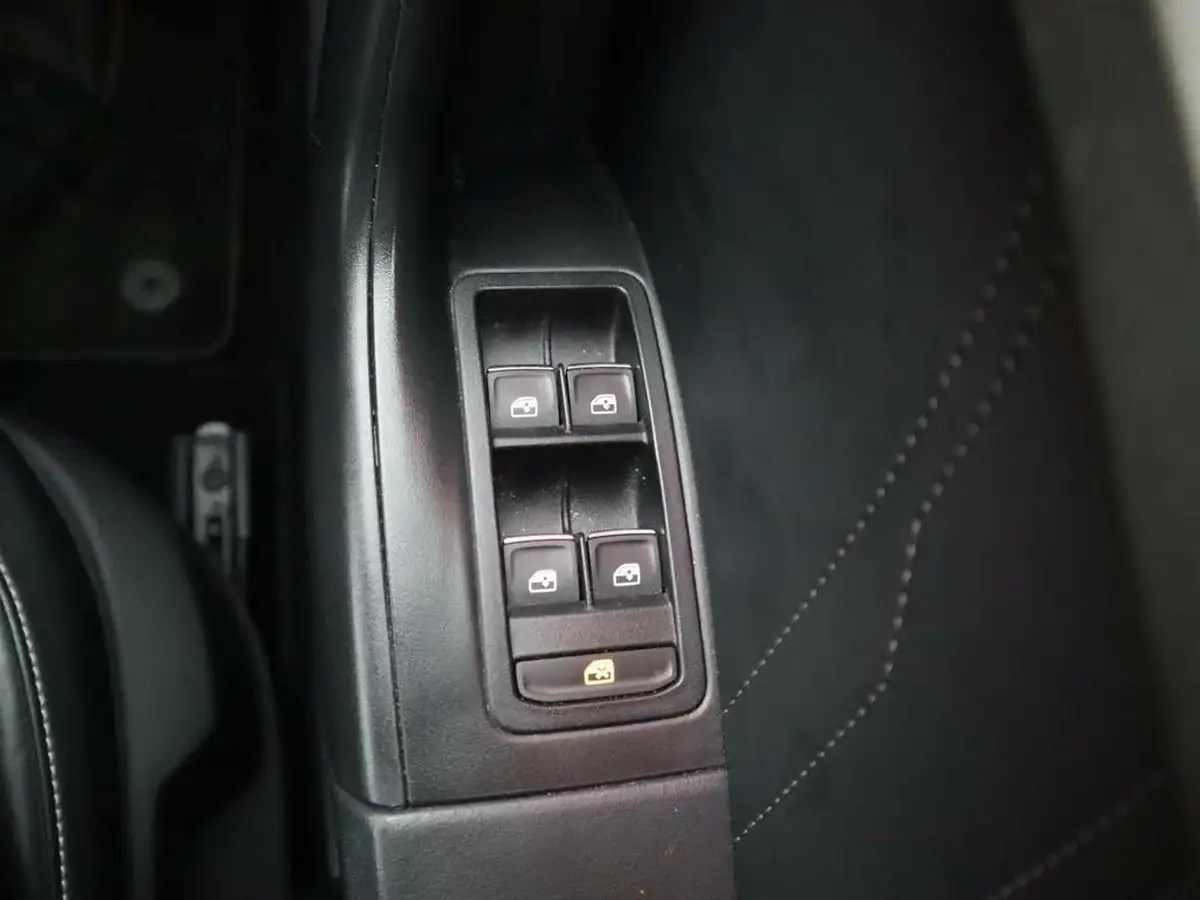 2020-seat-ateca-20tdi-xperience-lux-150ps-dsg-big-29