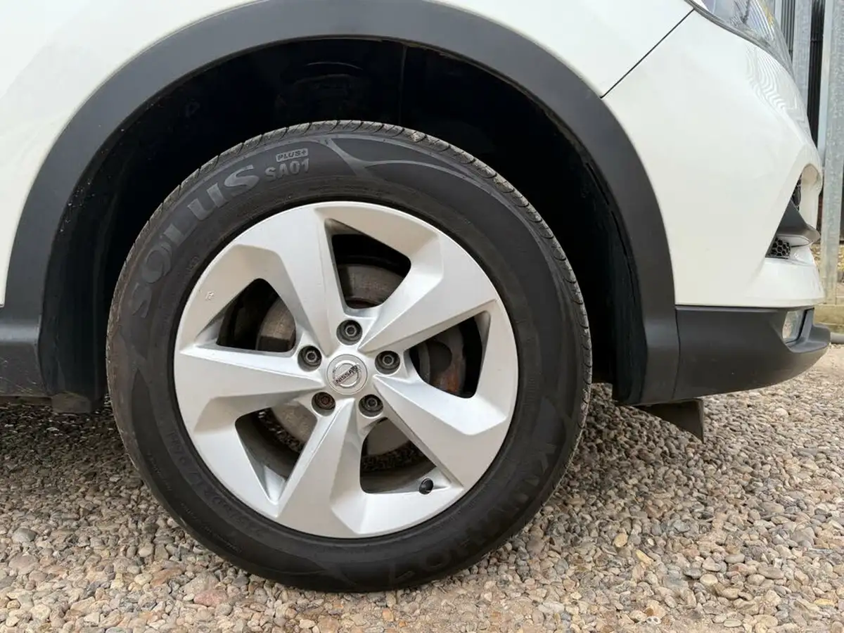 2019-nissan-qashqai-13-dig-t-acenta-premium-140ps-big-12