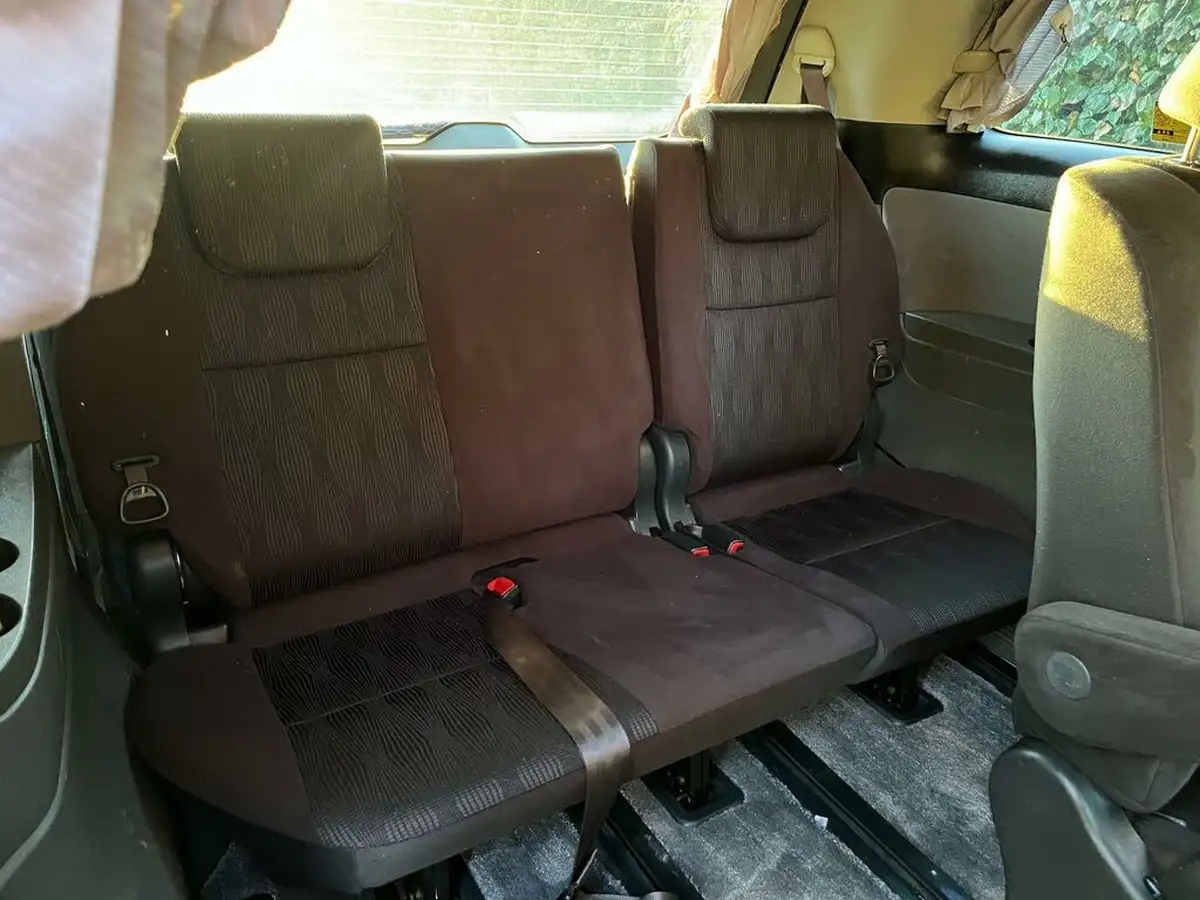 2008-toyota-estima-24-aeras-vvti-big-20