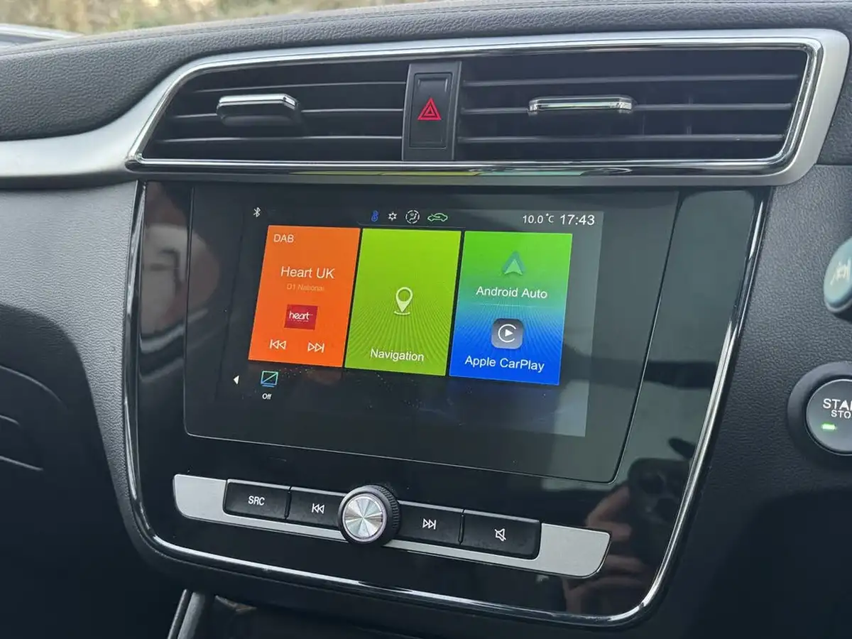 2021-mg-zs-suv-e-exclusive-ev-big-34